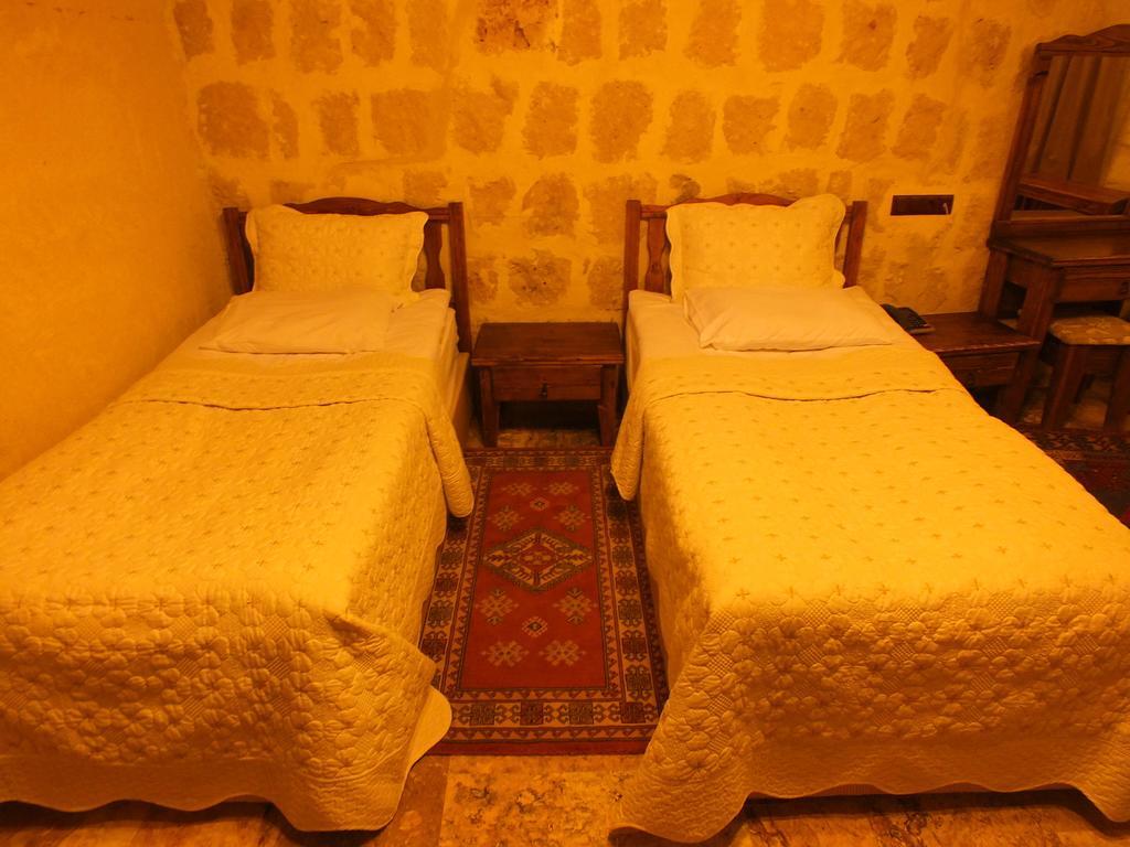 Dilek Tepesi Cave Hotel Ayvali Eksteriør bilde