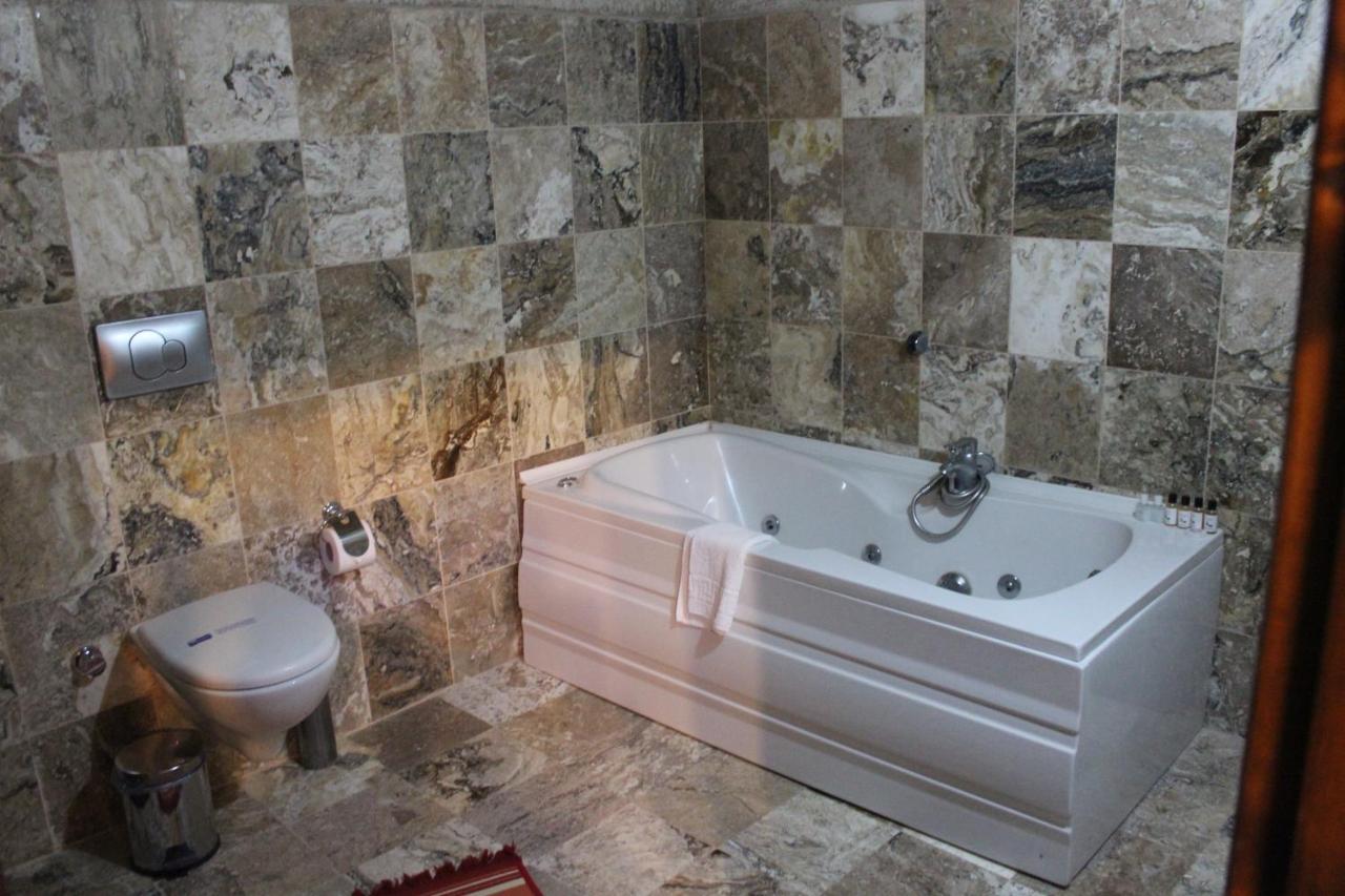 Dilek Tepesi Cave Hotel Ayvali Eksteriør bilde